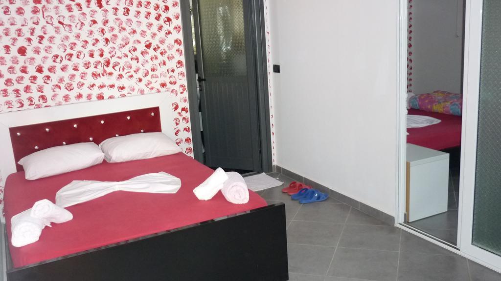 Hotel Ilio クサミル エクステリア 写真